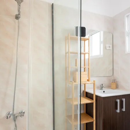 Casa Del Siglo Xx Reformada En بيت للعطل *