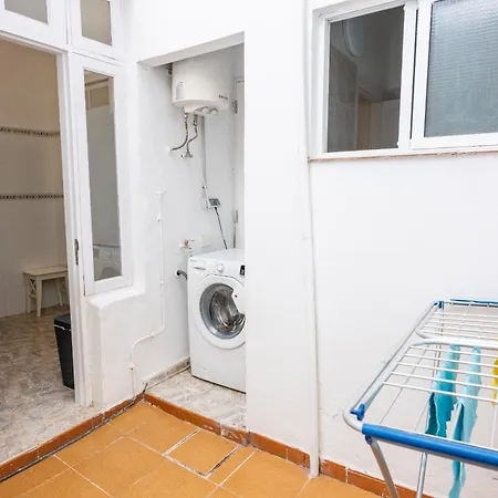 Casa Del Siglo Xx Reformada En لا لاغونا