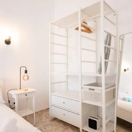 Casa Del Siglo Xx Reformada En لا لاغونا