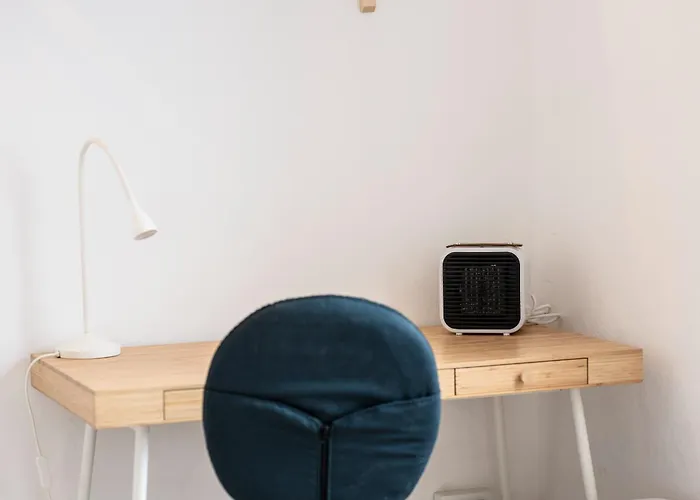 Casa Del Siglo Xx Reformada En Casa de Férias